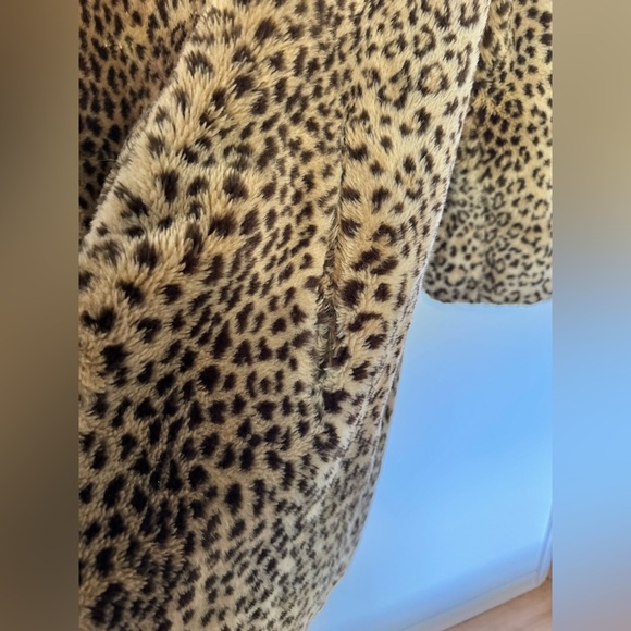 VTG Norm Thompson Faux Fur Coat Oversized Leopard Cheetah Size Small EUC - Picture 7 of 11
